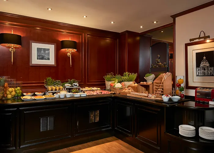 Hotel Marquis A Member Of Melia Collection Tour Eiffel París