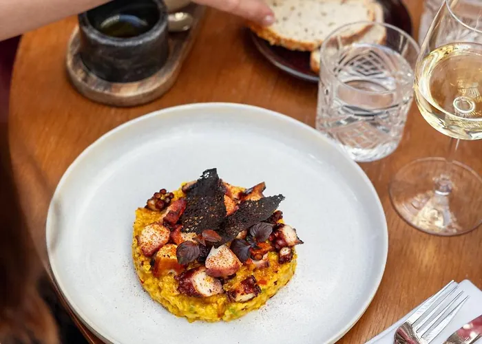 Marquis A Member Of Melia Collection Tour Eiffel Hotel París